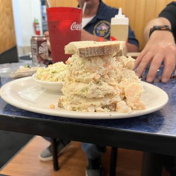 Harold's New York Deli - Delis Near Me - Edison, New Jersey Harold's New York Deli - Delis Near Me - Edison, New Jersey