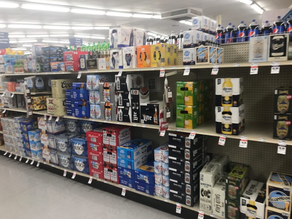 FAMILY FARE SUPERMARKET Updated September 2024 2626 N Michigan 33