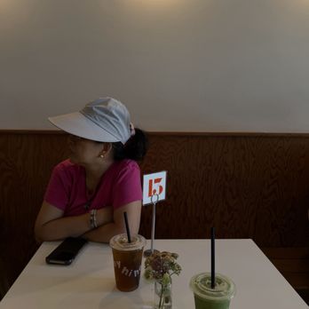 Honey Hi - herbal tea, matcha latte with house milk - Cafes Near Me - Los Angeles, California Honey Hi - herbal tea, matcha latte with house milk - Cafes Near Me - Los Angeles, California