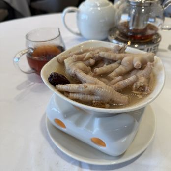 Sea Harbour Seafood Restaurant - Dim Sum Near Me - Richmond, British Columbia