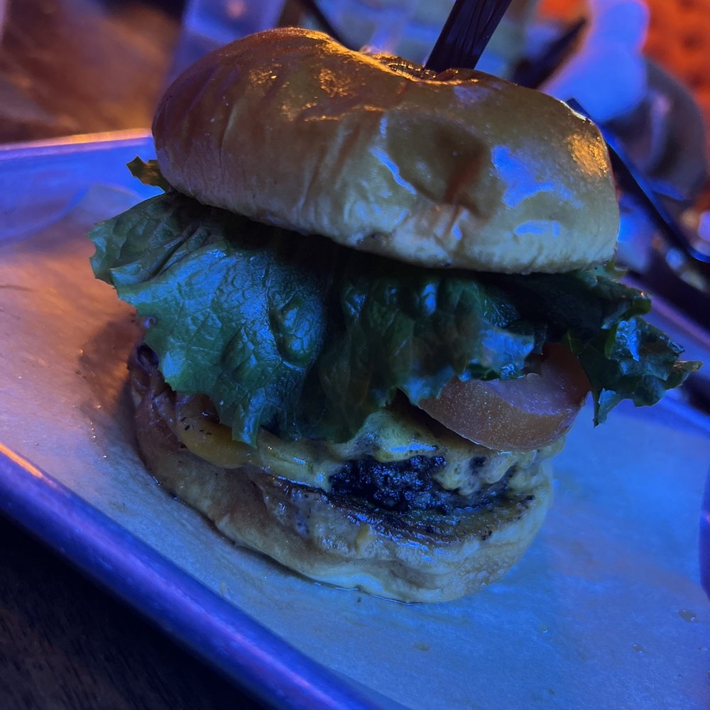 Sids Garage - Cheeseburger was delicious! - Burgers Near Me - Meridian, Idaho Sids Garage - Cheeseburger was delicious! - Burgers Near Me - Meridian, Idaho