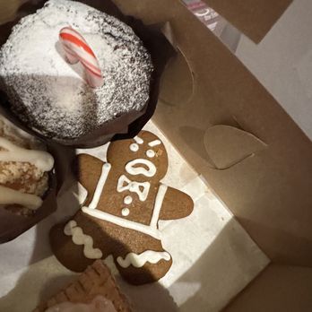 The B8kery by Selanne - Angry Gingerbread - Bakeries Near Me The B8kery by Selanne - Angry Gingerbread - Bakeries Near Me