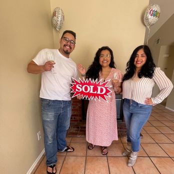 Veronica Gonzales - Keller Williams - Key time - Real Estate Agents Near Me - Palmdale, California Veronica Gonzales - Keller Williams - Key time - Real Estate Agents Near Me - Palmdale, California