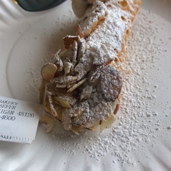 Italia Bakery - Bakeries Near Me - Dearborn, Michigan