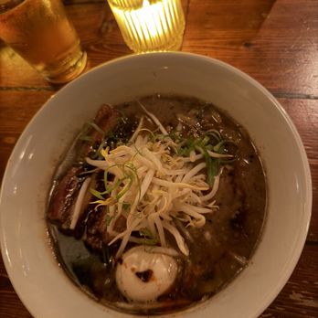 High Five Ramen - Noodle,egg,pork,onion - Ramen Near Me - Chicago, Illinois