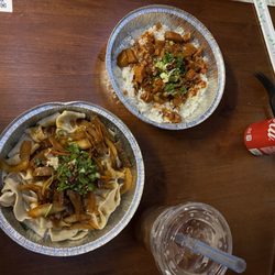 Young's Alley - chicken curry and beef wide noodles