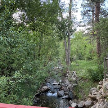 Boulder Adventure Lodge - Hotels Near Me - Boulder, Colorado