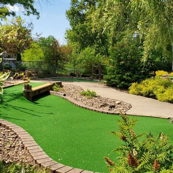 Chip's Clubhouse - The beautiful greens. - Mini Golf Near Me - Chardon, Ohio