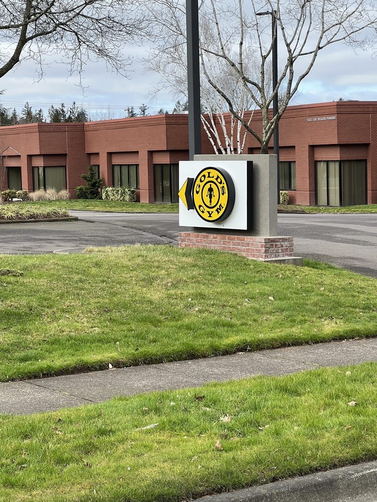 GOLD’S GYM Updated September 2024 15575 SW Sequoia Pkwy, Tigard