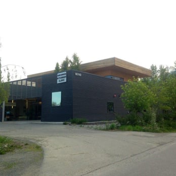 Ravenwood Veterinary Clinic - Our clinic from Coronado Road - Veterinarians Near Me - Eagle River, Alaska