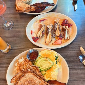Snooze, an A.M. Eatery - 15/10 - Breakfast & Brunch Near Me - Austin, Texas Snooze, an A.M. Eatery - 15/10 - Breakfast & Brunch Near Me - Austin, Texas