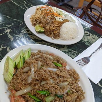 Easy Thai Easy Go - Chicken fried rice, pad Thai lunch special - Thai Near Me - Gig Harbor, Washington
