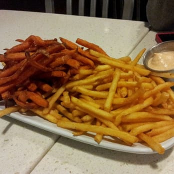 The Counter - Fifty fifty - Burgers Near Me - Honolulu, Hawaii