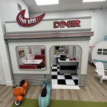 Kids Hideout - Old timey diner - Indoor Playcenter Near Me - Fort Lauderdale, Florida Kids Hideout - Old timey diner - Indoor Playcenter Near Me - Fort Lauderdale, Florida