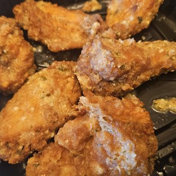 Riley's Taproom - Parmesan wings - Pizza Near Me - Selma, California Riley's Taproom - Parmesan wings - Pizza Near Me - Selma, California