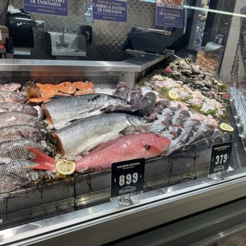 Mercado Gonzalez - Fish market - Mexican Near Me - Costa Mesa, California