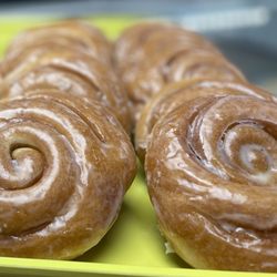 Happy Donuts