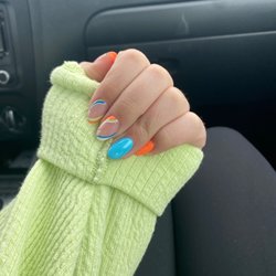 Diamond Nails & Spa - Hannah from Diamond nails did an amazing job!