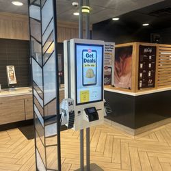 McDonald's - Convenient ordering for a Togo coffee!