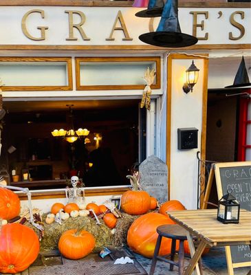 Grace's by null