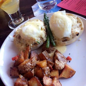 Fat Cat - New Year's Day Brunch special- Crab Benedict and breakfast potatoes. - Cocktail Bars Near Me - Chicago, Illinois