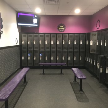 Planet Fitness - Women's locker room area - Gyms Near Me - Indianapolis, Indiana Planet Fitness - Women's locker room area - Gyms Near Me - Indianapolis, Indiana