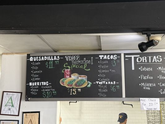 TEG Torta Shop - Tortas El Güero by null