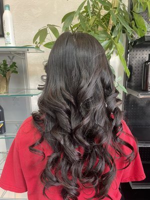 Perfect Curls - Call for an appointment Perfect Curls - Call for an appointment