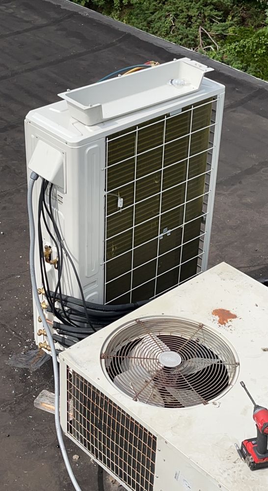 Slide of Unlimited Plumbing and HVAC