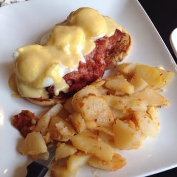Break Your Fast - Corned beef eggs Benedict - American Near Me - Union City, California Break Your Fast - Corned beef eggs Benedict - American Near Me - Union City, California