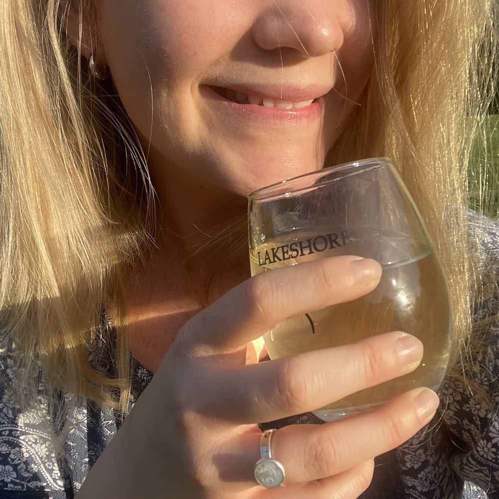 Lakeshore Winery - Dry Cayuga White got me feeling good! - Wineries Near Me - Romulus, New York
