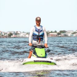 Virginia Beach Watersports - Jet skiing