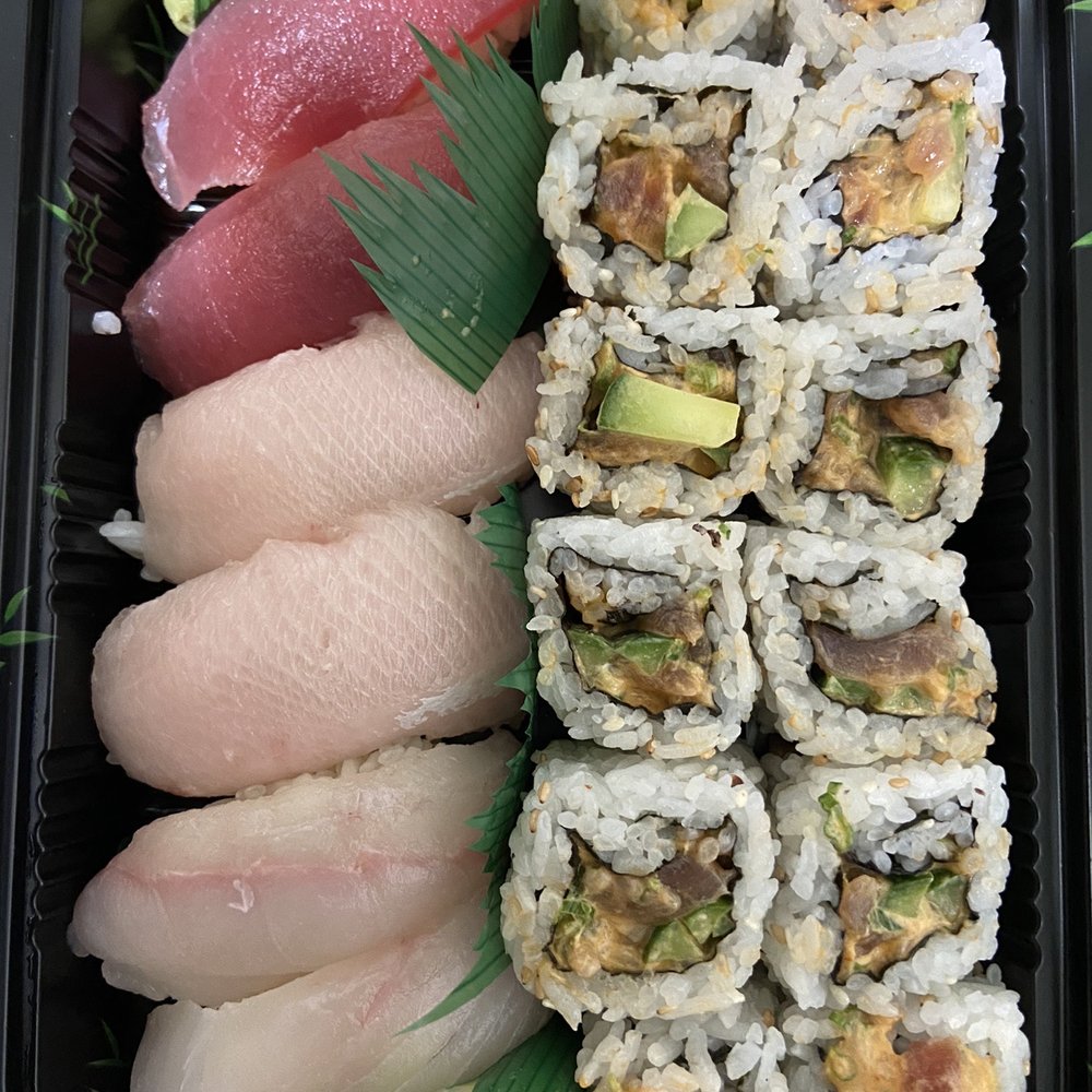 Sushi Yoshi - 2 orders of each: Maguro, Hamachi, Hirame and Spicy Tuna - Sushi Bars Near Me - Torrance, California