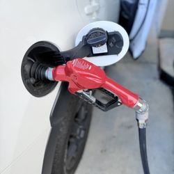 Costco Gasoline - Time for a quick fuel stop!