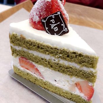 Paris Baguette - Green Tea Cake - Bakeries Near Me - Edison, New Jersey Paris Baguette - Green Tea Cake - Bakeries Near Me - Edison, New Jersey