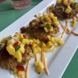 Crab Cakes Crab Cakes