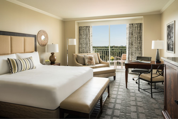 The Ritz-Carlton Naples, Tiburón by null