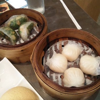 Tim Ho Wan - Steamed Spinach Dumpling with Shrimp & Prawn Dumpling - Dim Sum Near Me - Pasay, NCR