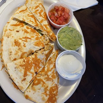 Kristof's Kafe - Chicken quesadilla. I asked for guac on the side. - American Near Me - Davie, Florida