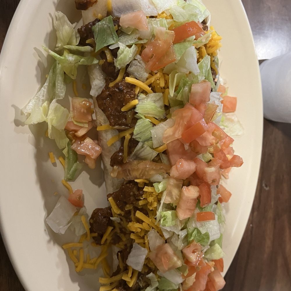 Clyde’s Diner - Burrito plate - Diners Near Me - Rush Springs, Oklahoma