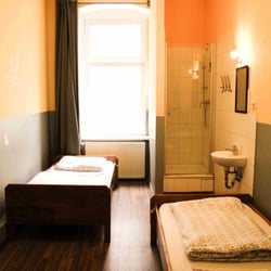The Sunflower Hostel - Colorful 2-bed-room