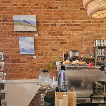 Brew Bakers - Coffee & Tea Near Me - Grass Valley, California
