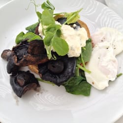The Cliffs Cafe - Portobello mushrooms with poached eggs.