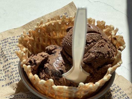 Jeni's Splendid Ice Creams by null