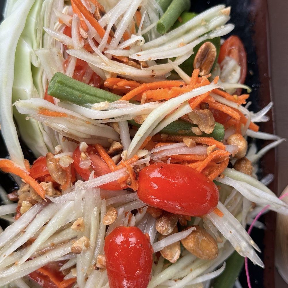 Khao Yai Thai Kitchen - Thai Near Me - Beaverton, Oregon