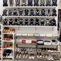Selina Habibti Attire - Jewelry collection