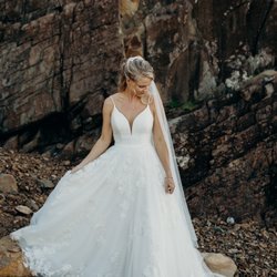 The Ultimate Bride - Essence of Australia