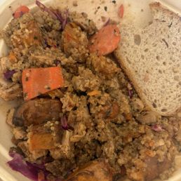 The hot honey chicken bowl with Roasted Sweet Potatoes + Hot Honey Mustard