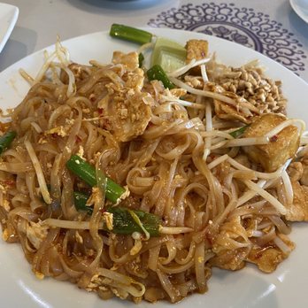 Chang Thai - Chicken pad Thai - Thai Near Me - San Pablo, California Chang Thai - Chicken pad Thai - Thai Near Me - San Pablo, California
