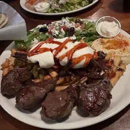 Food was amazing the lamb was on point very happy I stop here everything was